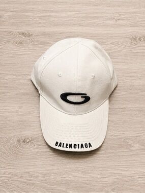Balenciaga Loop Sports Icon White Cap - Like New - One Size